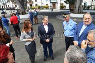 Presentación de los nuevos vehículos de la Policía Local de Telde (Foto TA)